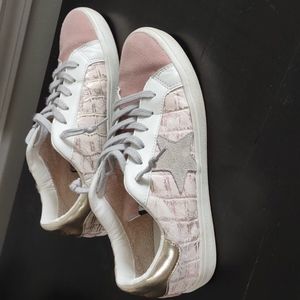 Vintage Havana sneakers